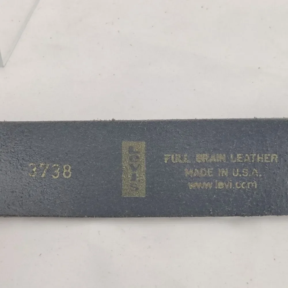Levi's Black Leather Belt w/ Roller Bar & Double Prong Buckle Sz 40
